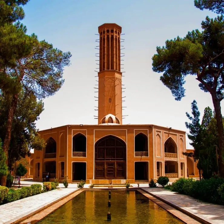 اجاره سوئیت در یزد و هتل آپارتمان در یزد ارزان با قیمت مناسب برای مسافران