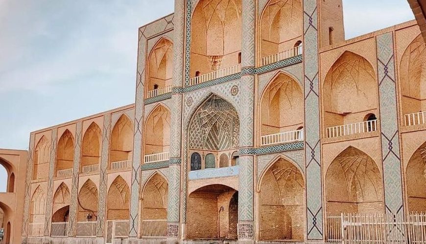 سوئیت باران یزد | میدان امیرچخماق یزد